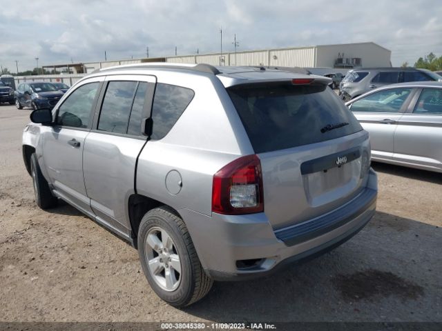 1C4NJCBA7GD547439 Jeep Compass Sport