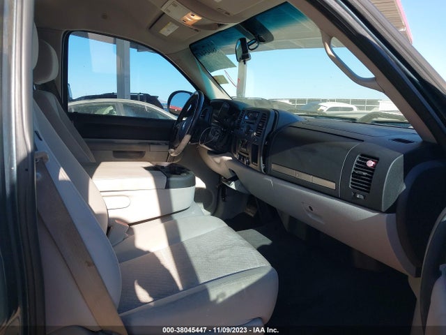 2010 CHEVROLET SILVERADO 1500 LT VIN: 3GCRCSE04AG124224