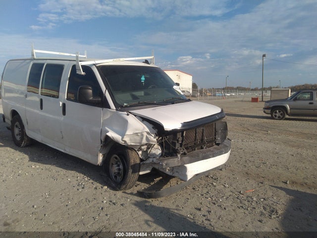 Chevrolet Express 2500 Work Van 2018 1GCWGAFG3J1166539 Image 6