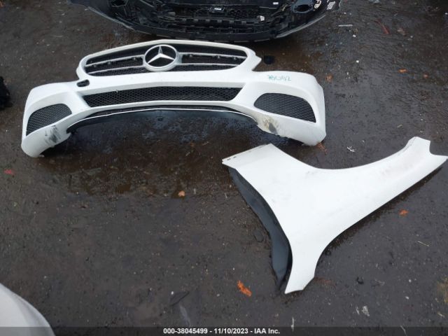 55SWF4KB3FU016586 Mercedes-Benz C 300 Sport 4matic/luxury 4matic/4matic