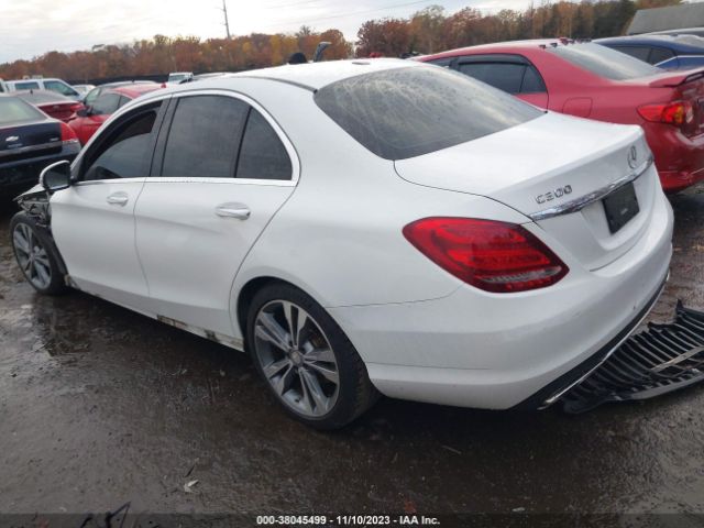 55SWF4KB3FU016586 Mercedes-Benz C 300 Sport 4matic/luxury 4matic/4matic