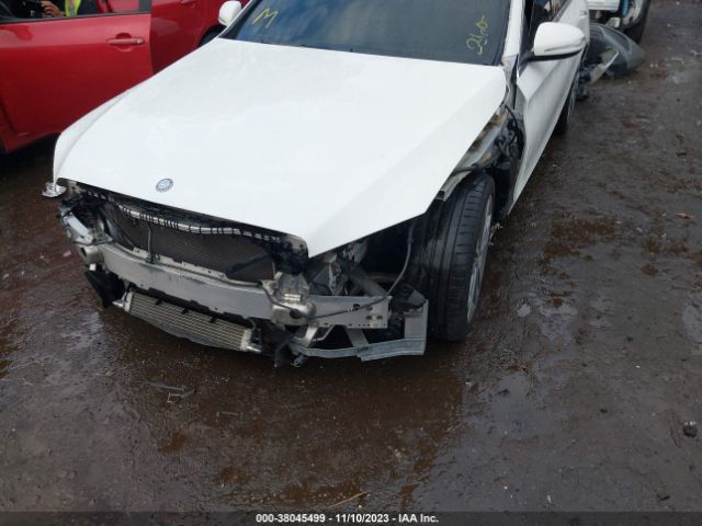 55SWF4KB3FU016586 Mercedes-Benz C 300 Sport 4matic/luxury 4matic/4matic