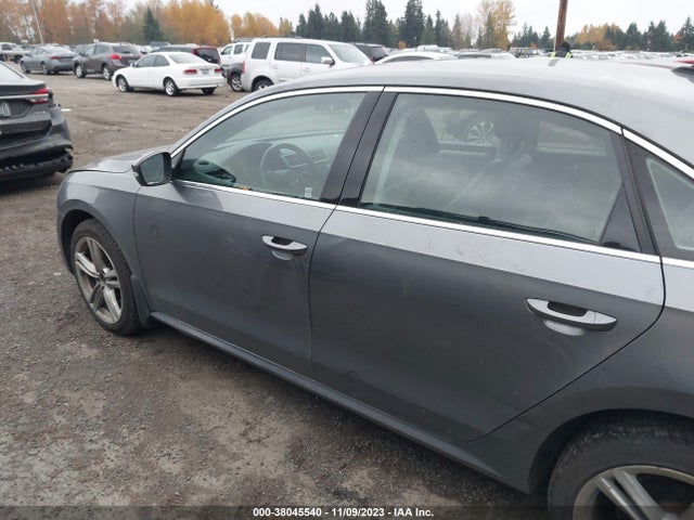 1VWBV7A32FC040225 Volkswagen Passat 2.0l Tdi Se