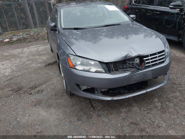 1VWBV7A32FC040225 Volkswagen Passat 2.0l Tdi Se