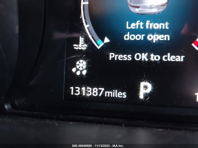 2018 JAGUAR XE SAJAF4EV7JCP25658 Photo 6