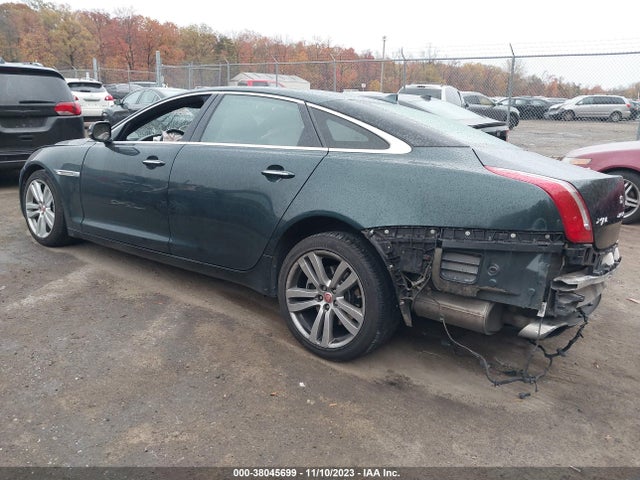 2014 JAGUAR XJ SAJWJ2GD9E8V74523 Photo 2