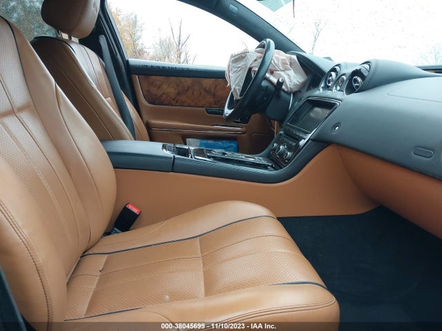 2014 JAGUAR XJ SAJWJ2GD9E8V74523 Photo 4