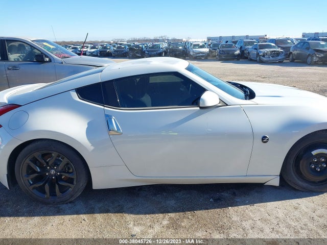 Nissan 370Z 2016 JN1AZ4EH7GM933237 Image 13