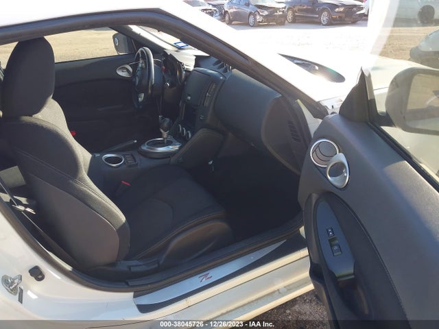 Nissan 370Z 2016 JN1AZ4EH7GM933237 Image 5