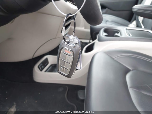 Chrysler Pacifica Touring L 2023 2C4RC1BG1PR601058 Image 11
