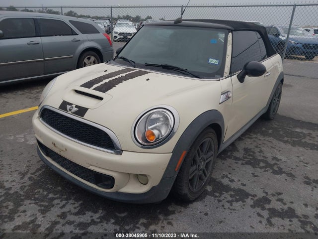 2013 MINI CONVERTIBLE WMWZP3C54DT550914 Photo 1