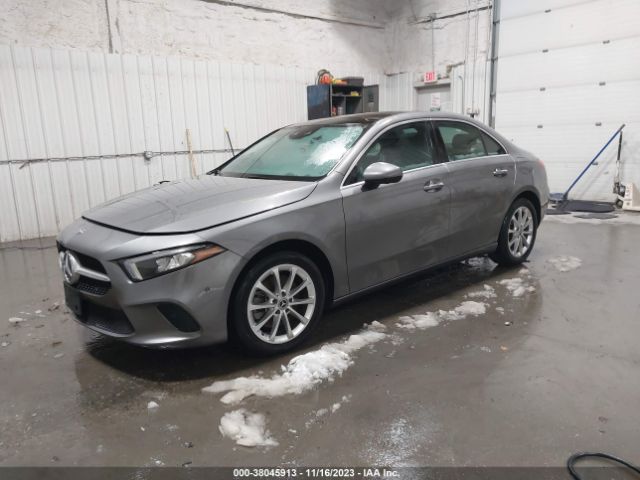 WDD3G4FB5KW029184 Mercedes-Benz A 220 4matic
