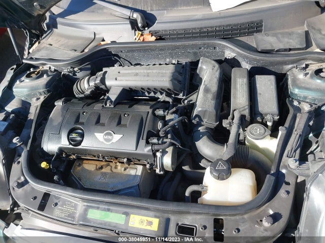 2010 MINI COOPER WMWMF3C57ATZ26272 Photo 9