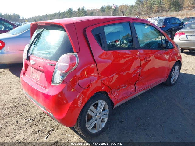 Chevrolet Spark Ls Cvt 2015 KL8CB6S95FC808642 Image 4