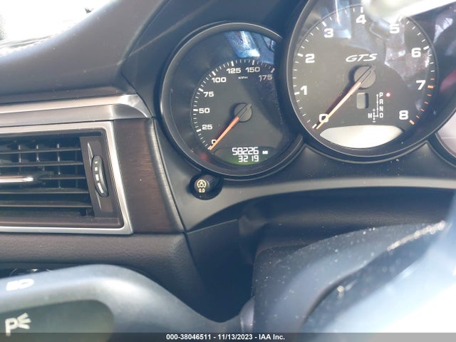 2018 PORSCHE MACAN WP1AG2A55JLB65255 Photo 6