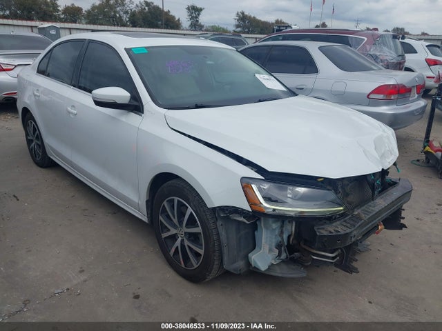 2017 VOLKSWAGEN JETTA 1.4T SE VIN: 3VWDB7AJ7HM237022