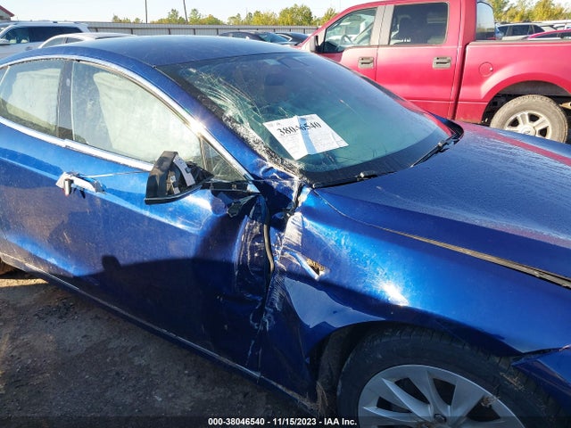 5YJSA1E19HF185515 Tesla Model S 60/75