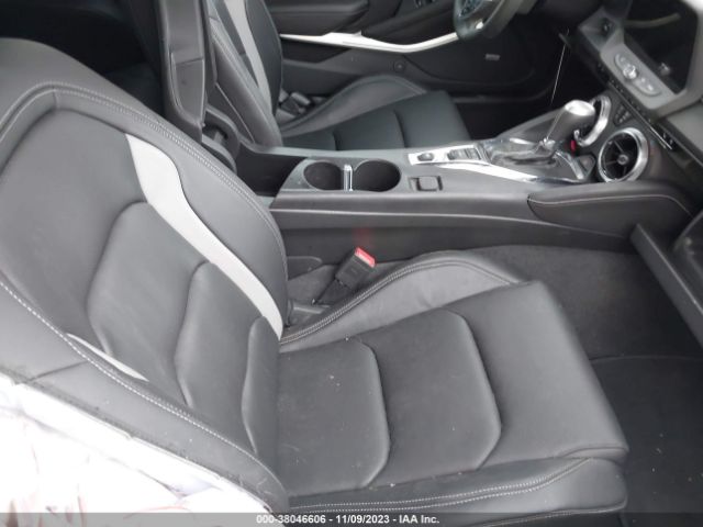 2023 CHEVROLET CAMARO 1G1FD3DS8P0141543 Photo 4