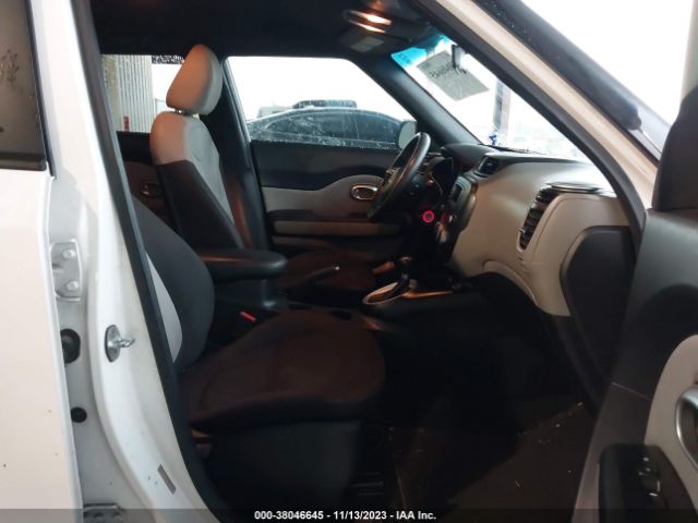 KNDJN2A26F7156755 KIA Soul