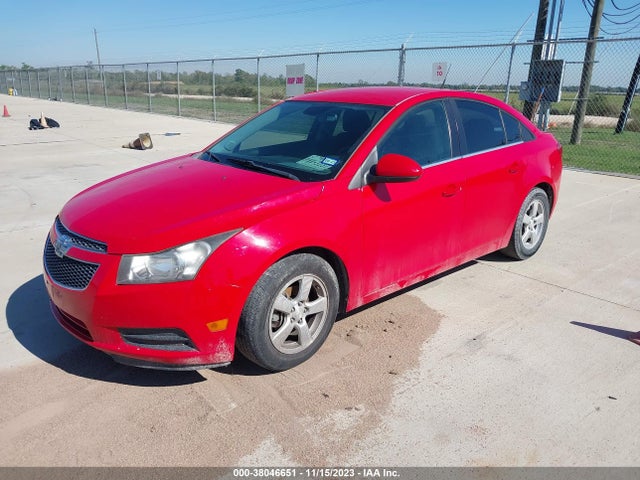 Chevrolet Cruze 1lt Auto 2014 1G1PC5SB7E7241739 Image 2