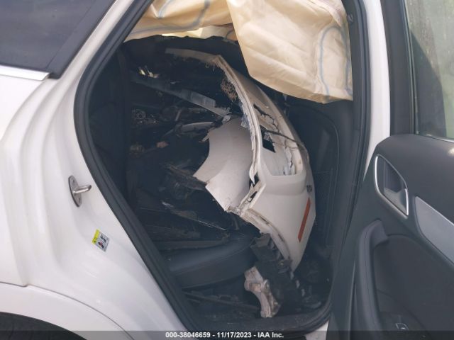 WA1EFCFS3GR022685 Audi Q3 2.0t Premium Plus