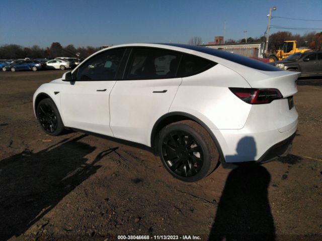 7SAYGDEE8PA066897 Tesla Model Y