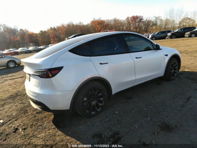 7SAYGDEE8PA066897 Tesla Model Y