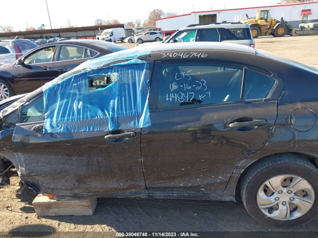 2013 HONDA CIVIC LX VIN: 19XFB2F52DE243258