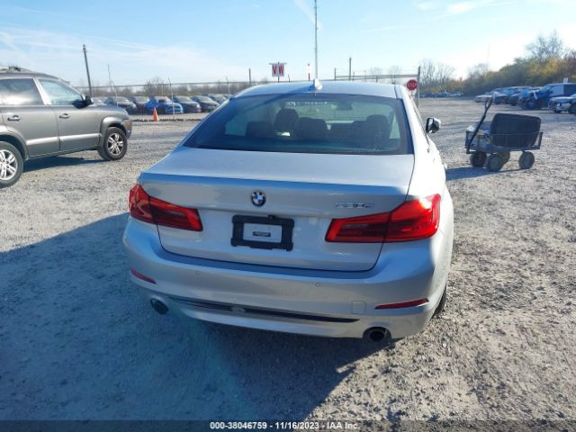 WBAJB1C59KB375417 BMW 530e Xdrive Iperformance