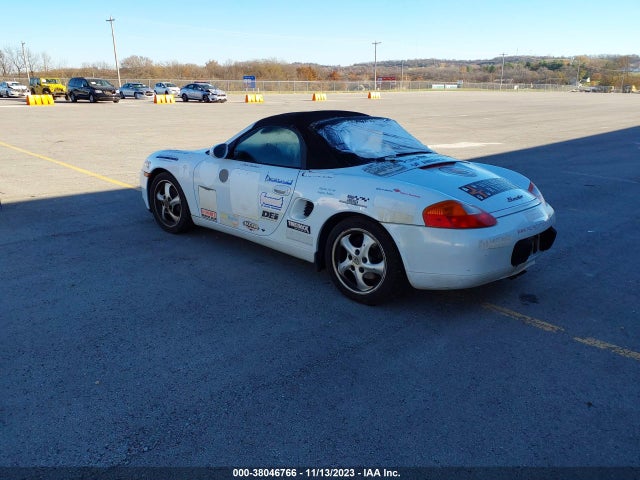 1997 PORSCHE BOXSTER WP0CA298XVS620980 Photo 2