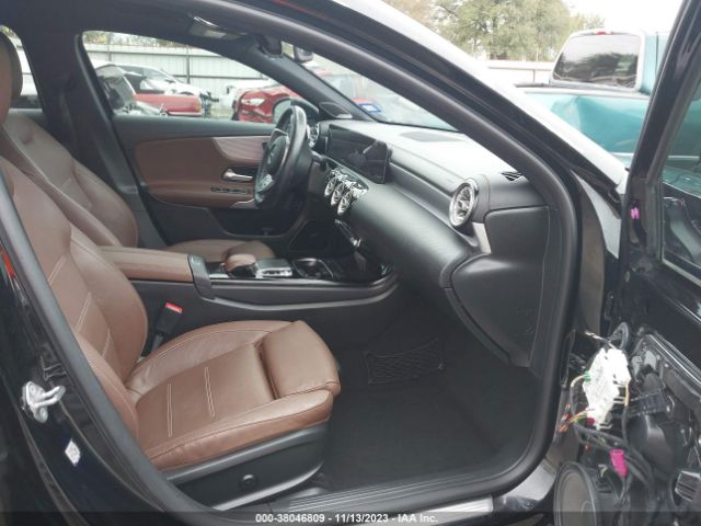 2020 MERCEDES-BENZ A 220 W1K3G4EB6LJ228339 Photo 4