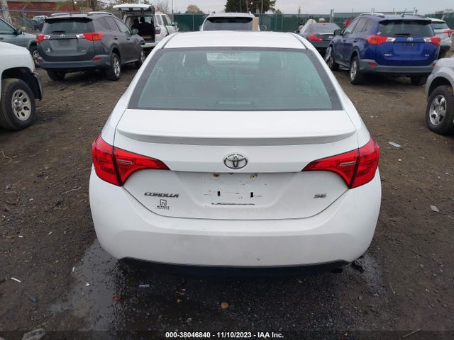 Toyota COROLLA SE 2017 5YFBURHE1HP633710 Image 16