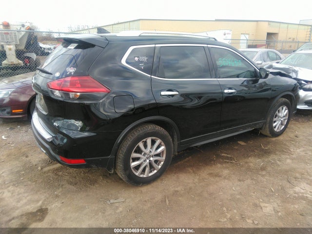 2019 NISSAN ROGUE SV VIN: JN8AT2MT5KW260717