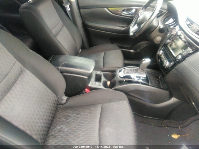 2019 NISSAN ROGUE SV VIN: JN8AT2MT5KW260717
