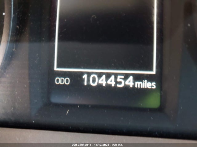 Toyota RAV4 LE 2017 2T3BFREV3HW621403 Image 16