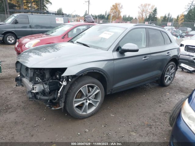 WA1BNAFY0K2030095 Audi Q5 45 Premium