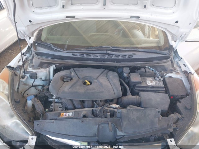 2013 HYUNDAI ELANTRA GLS VIN: 5NPDH4AE5DH438971