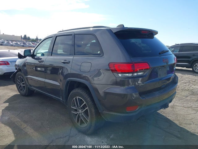 1C4RJFLG2HC777239 Jeep Grand Cherokee Trailhawk 4x4