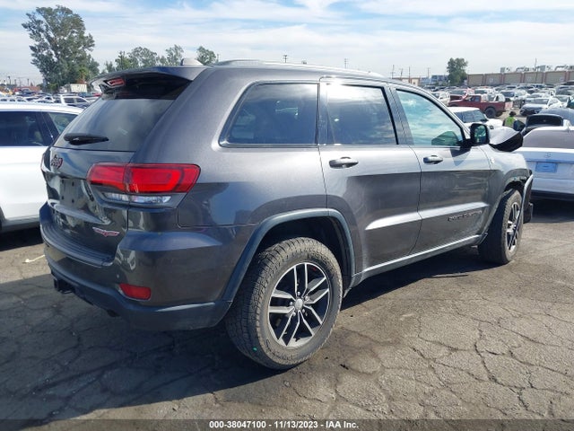 1C4RJFLG2HC777239 Jeep Grand Cherokee Trailhawk 4x4