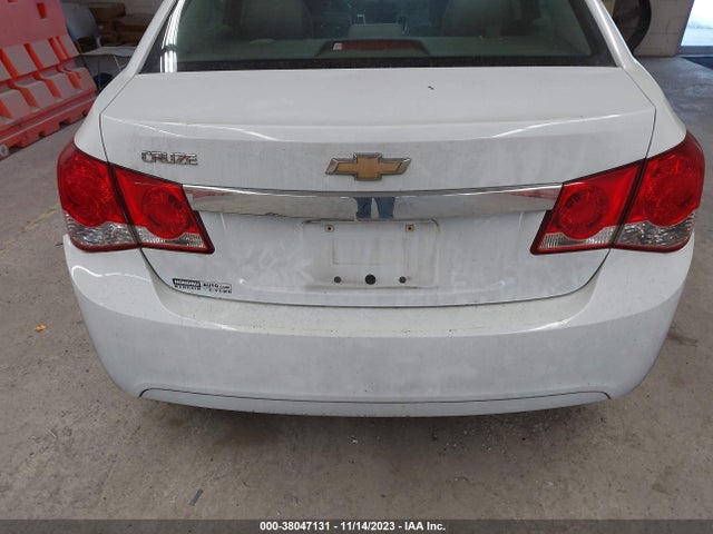 2011 CHEVROLET CRUZE LS VIN: 1G1PC5SH7B7159980