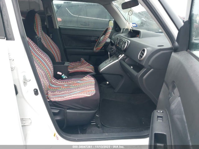 2012 SCION XB VIN: JTLZE4FE3C1143045