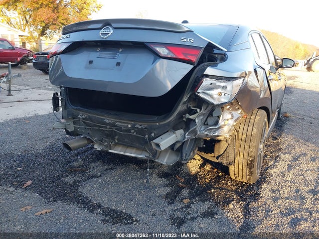2022 NISSAN SENTRA SR XTRONIC CVT VIN: 3N1AB8DVXNY242569