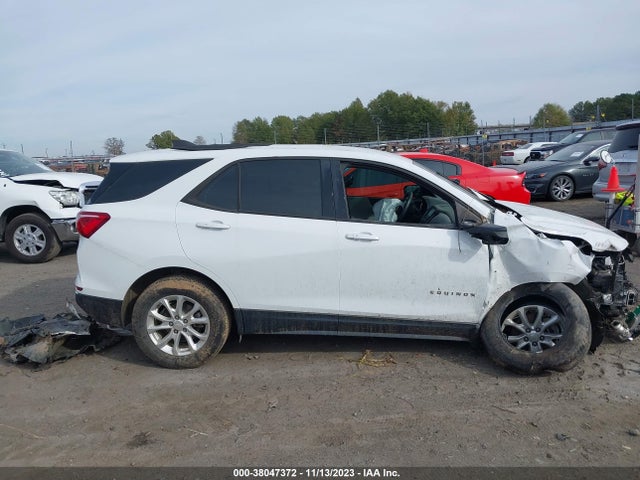 Chevrolet EQUINOX LS 2018 2GNAXREV9J6103541 Image 12