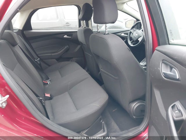 Ford FOCUS SE 2015 1FADP3F29FL324293 Image 8