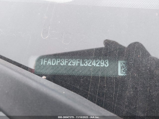 Ford FOCUS SE 2015 1FADP3F29FL324293 Image 9