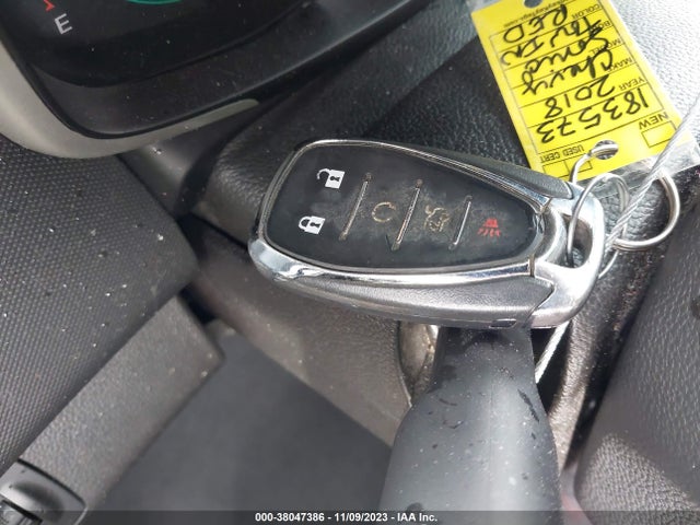 Chevrolet Sonic Lt Auto 2018 1G1JD5SG7J4110692 Image 11