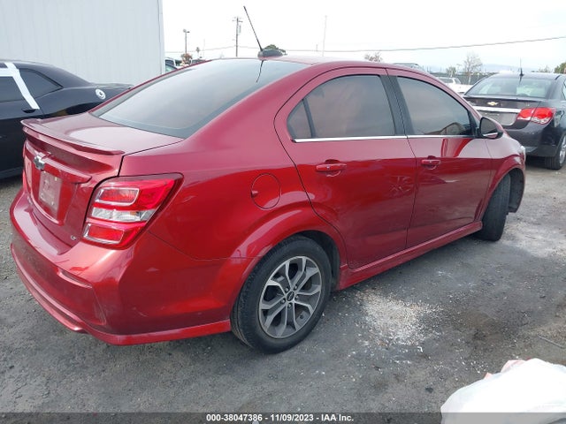 Chevrolet Sonic Lt Auto 2018 1G1JD5SG7J4110692 Image 4