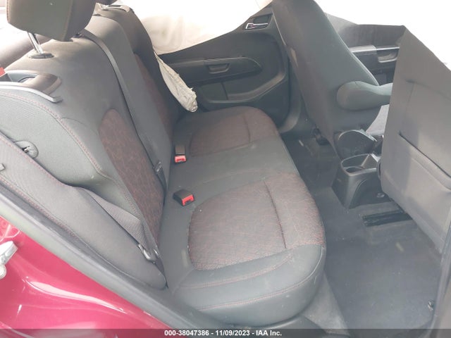 Chevrolet Sonic Lt Auto 2018 1G1JD5SG7J4110692 Image 8