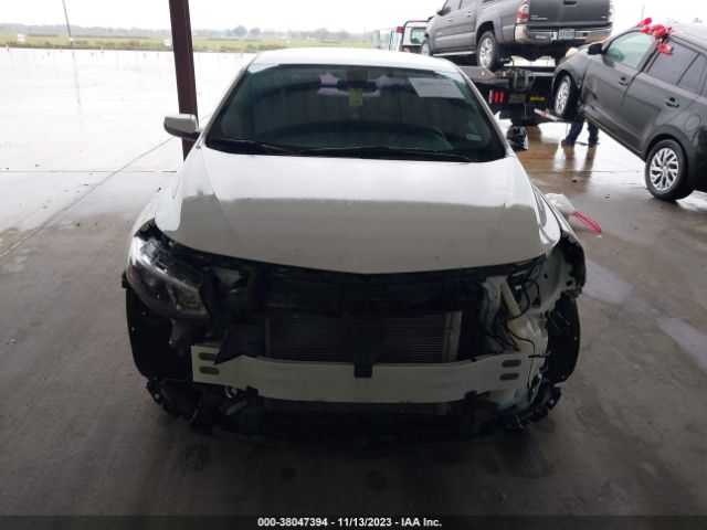 1G1ZD5ST8JF268303 Chevrolet MALIBU LT