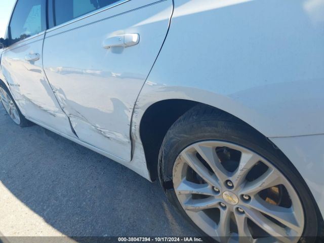 1G1ZD5ST8JF268303 Chevrolet MALIBU LT